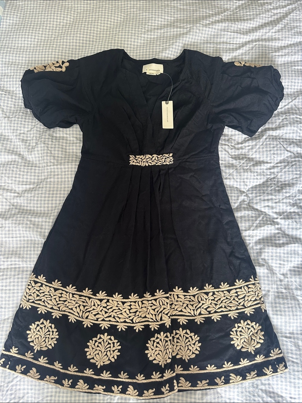 NWT Anthropologie Orla Puff Sleeve Embroidered Navy & Tan Mini Dress | US 0